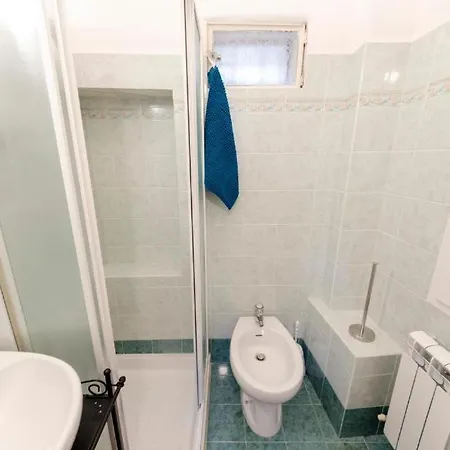 Daire 2 Totale 12 Posti Letto